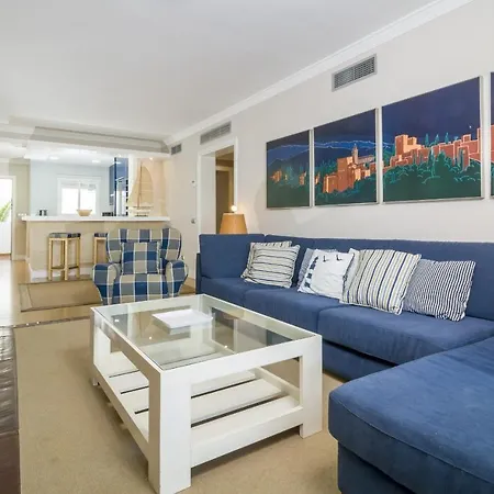 Hb - Comfortable Beachfront Holiday Apartment Estepona Exterior photo